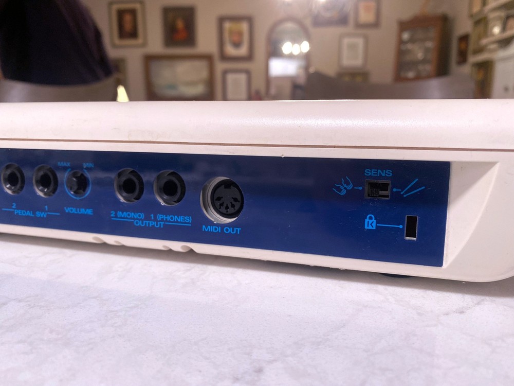 Roland SPD-6 Electronic Percussion Pad w/Adapter, 2 Trigger Pedals & Base