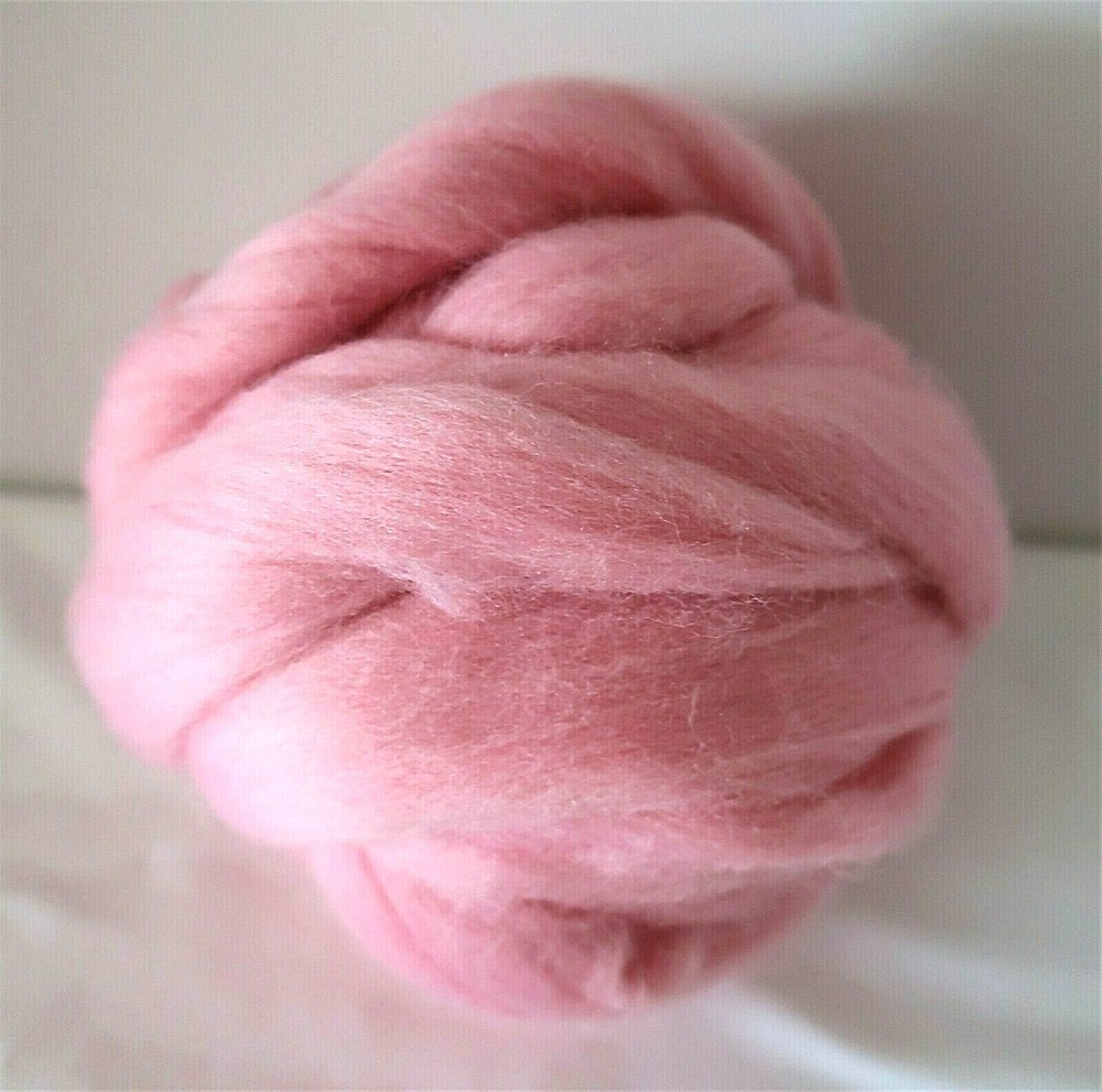 PINK WOOL ROVING - 3.5 OZ - SPINNING - FELTING