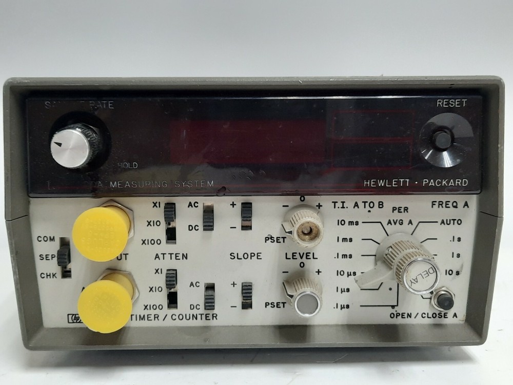 HEWLETT PACKARD 5300A MEAUSRING SYSTEM W/5304A TIMER COUNTER