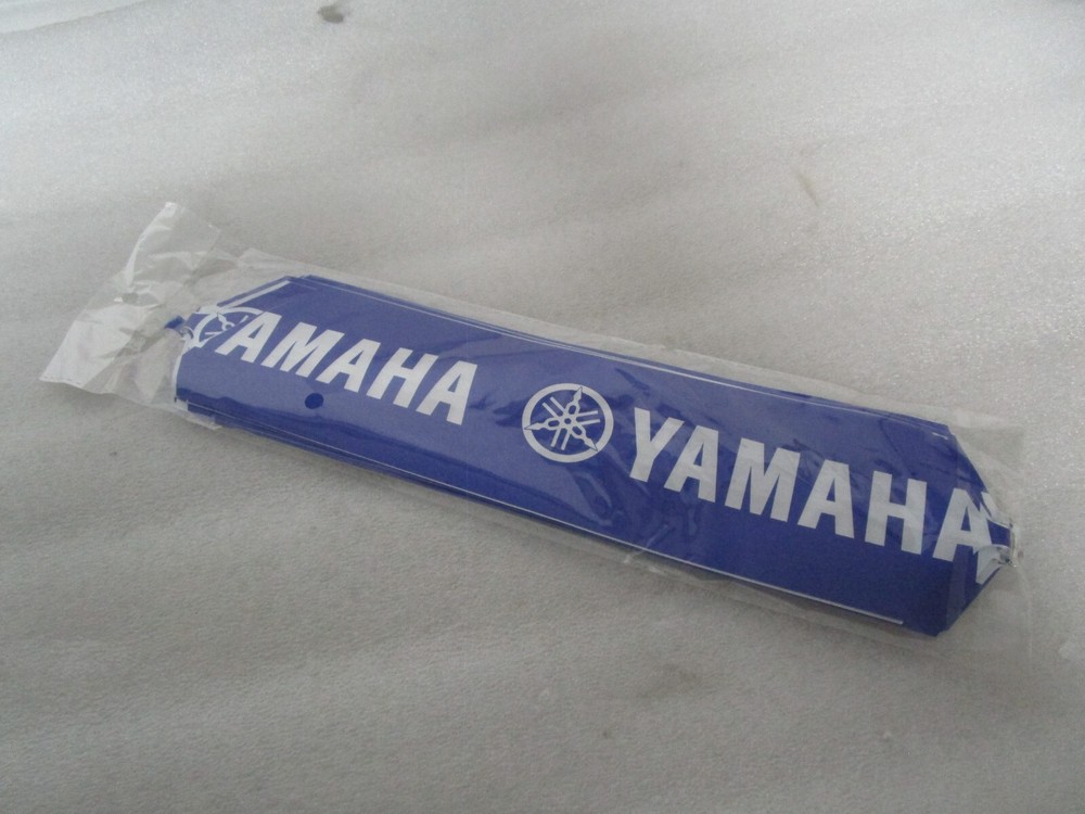 Yamaha Party Streamers BLUE