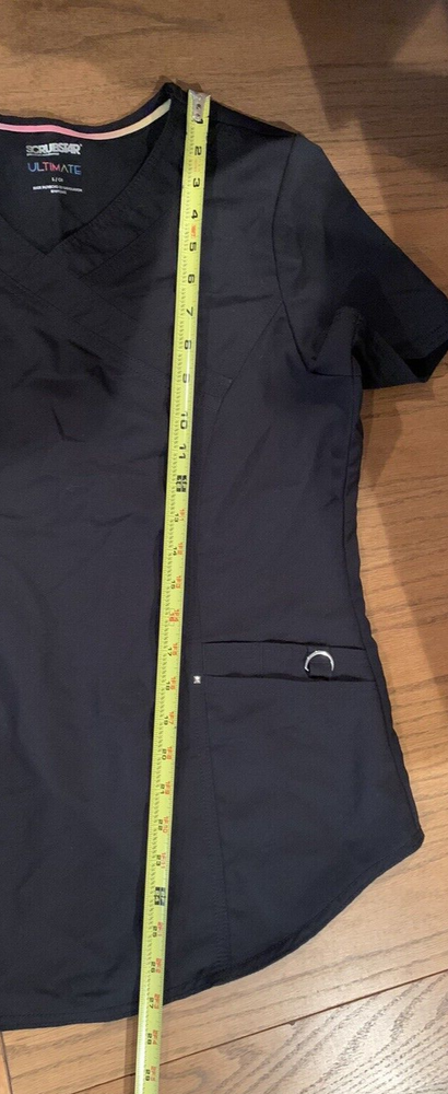 Scrubstar Ultimate Black Scrub Top Size Small Polyester/Rayon/Spandex, Pockets
