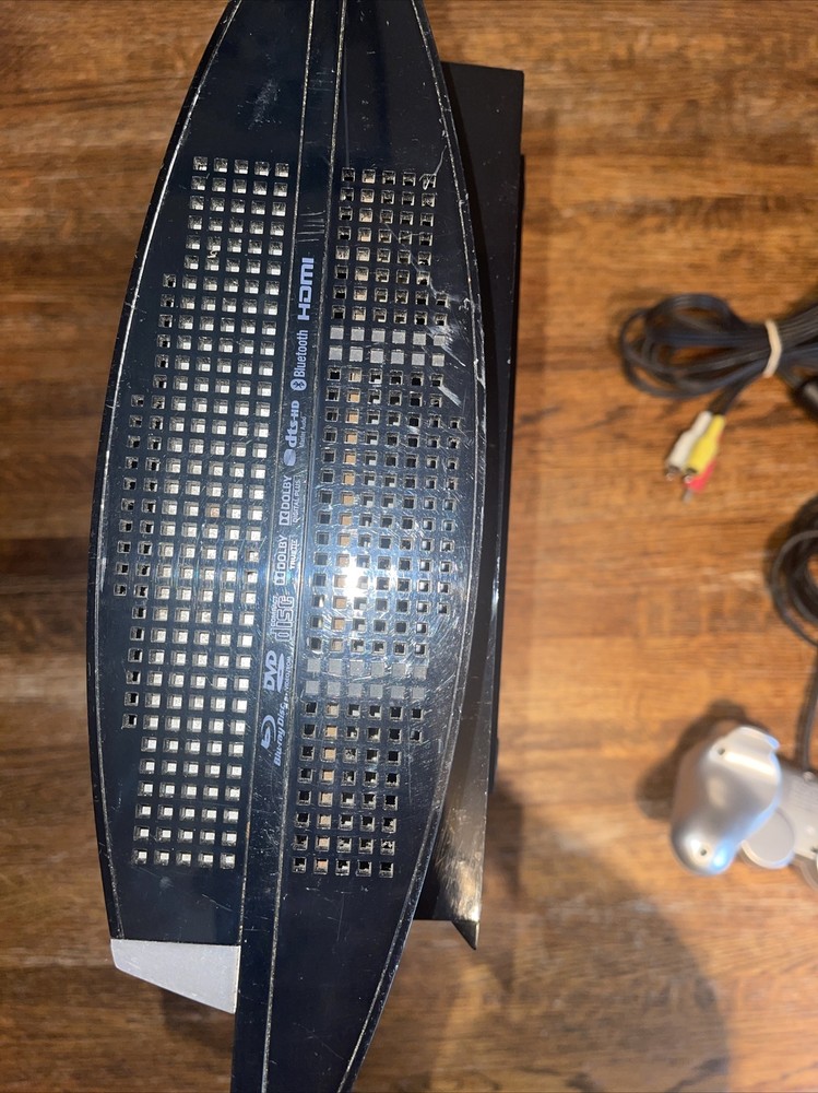 Sony Playstation 3 Colsole and one Controller