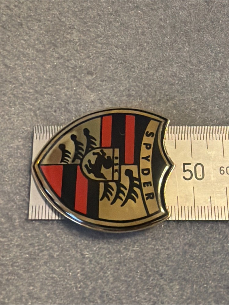 Porsche Spyder Pin Badge