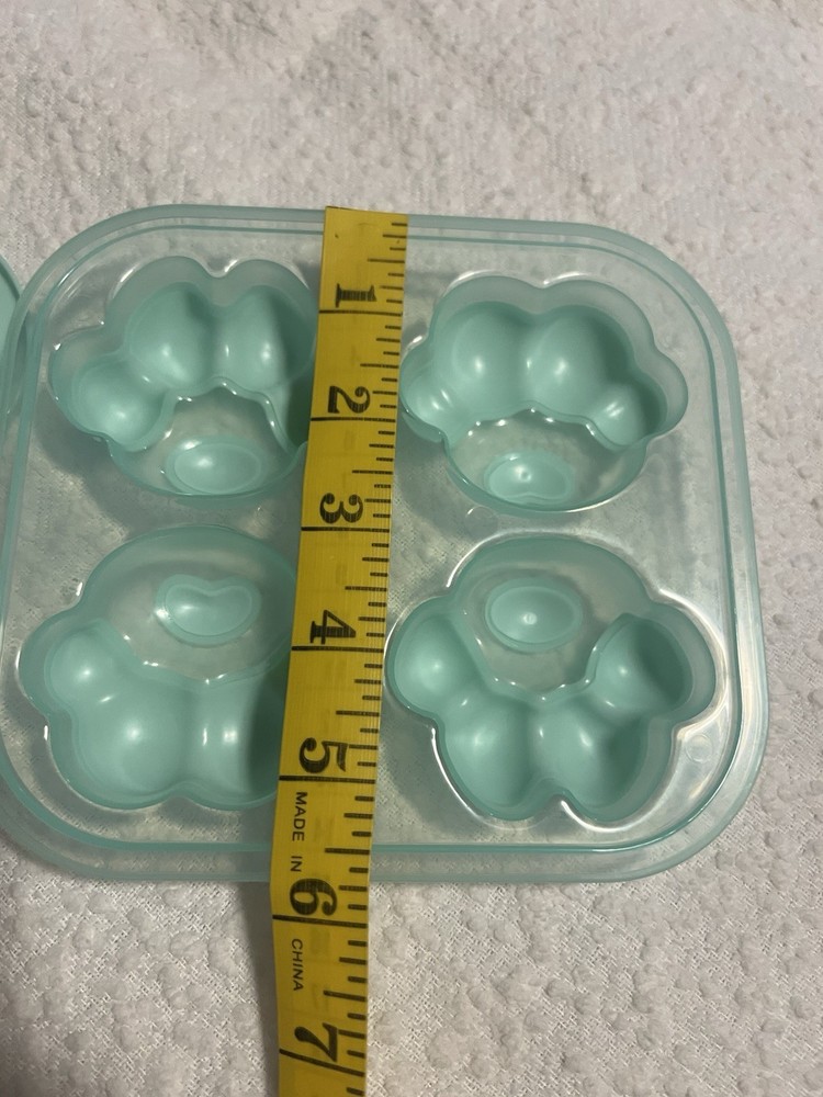 Paw Print Molds With Lid