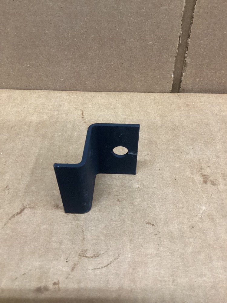 Bracket, double angle/HMMWV 5340-01-457-5571(2-EACH)