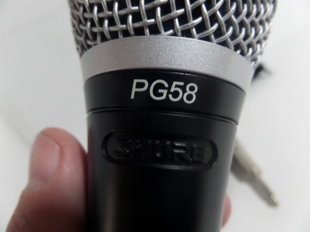 Sure Microphone and cord and case PG58