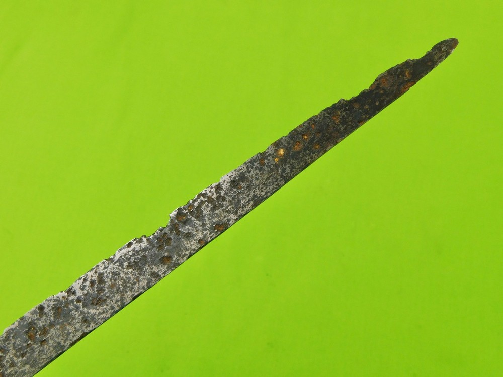 Antique Very Old Medieval Knife Dagger Blade B