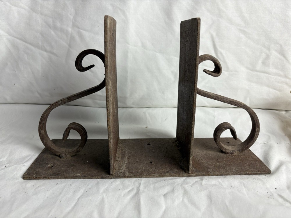 Antique Cast Iron Double Scroll Post Base / Topper Bracket 3.5” Post Opening