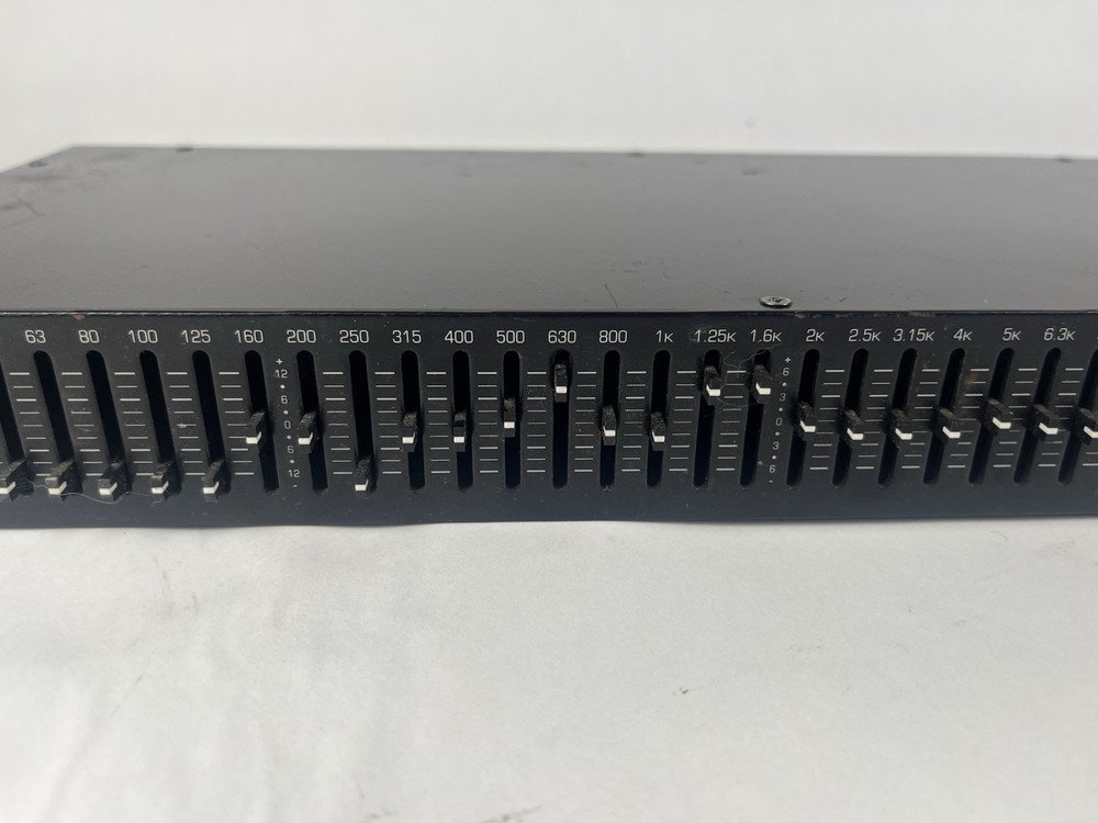 BBE EQA131 Equalizer 15 Band Tested Working