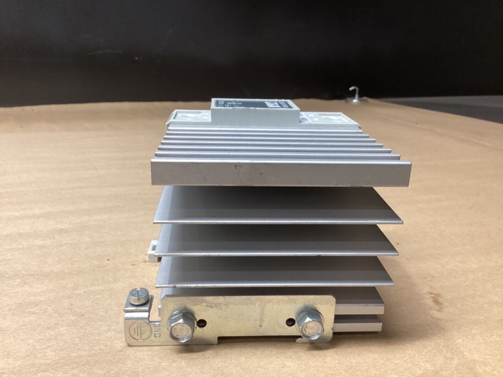Eurotherm TE10S Single Phase Solid State Relay Input: 50A #106G82PR7