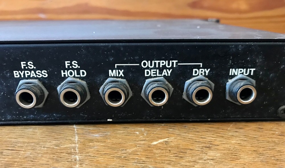 Electra Digital Delay Rack Unit. Model EP-401. Repair Project