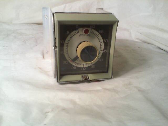 EAGLE SIGNAL 0-60 TIMER-Used