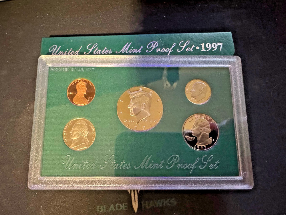1994 & 1997 Us Mint Proof Sets Green Box COA
