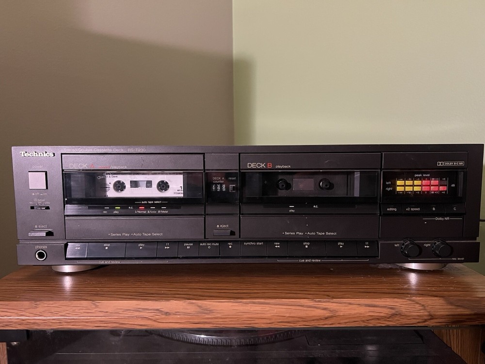 Vintage Technics Model NO. RS-T230 Stereo Double Cassette Deck