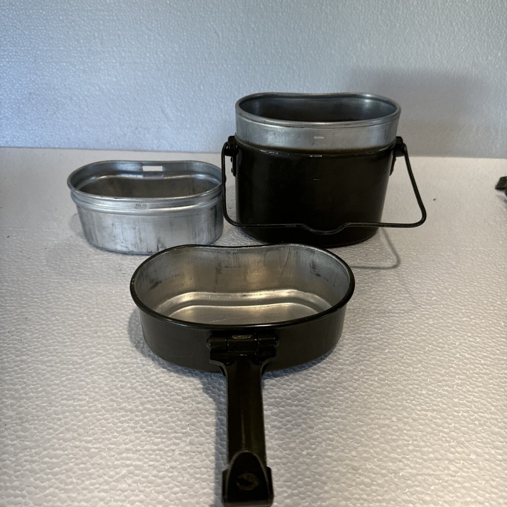 Austrian mess kit camping post World War very fine condition German reenactment