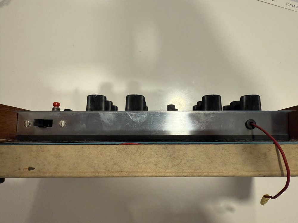 Paia Gnome Synthesizer 70s DIY Electronics kit analog