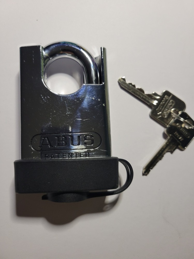 ABUS 83CS/55 - Hardened Padlock Patented - Protected Shackle - 2 keys
