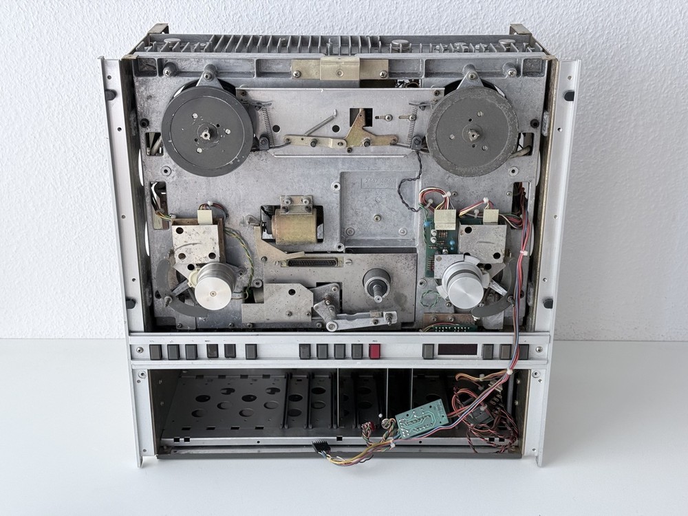 Studer B67 Tape Recorder (For Parts Only)