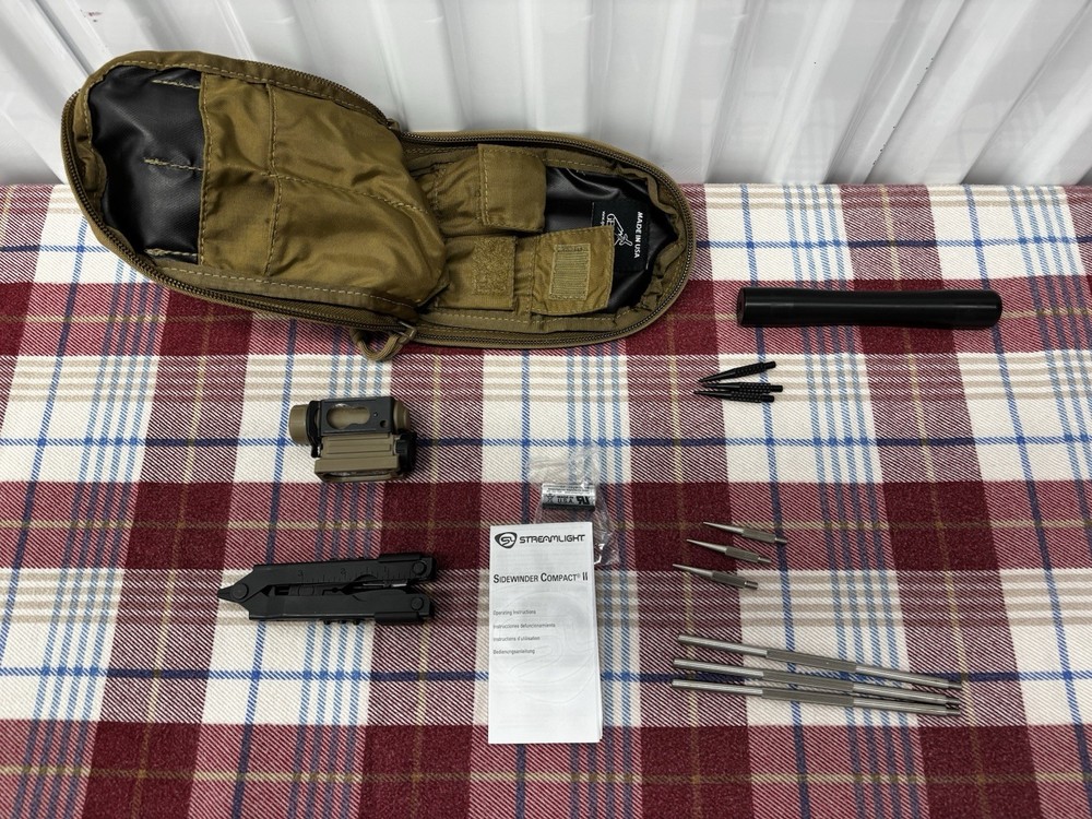 GERBER COMBAT ENGINEERS KIT EOD TOOL SET WITH STREAMLIGHT SIDEWINDER COMPACT II