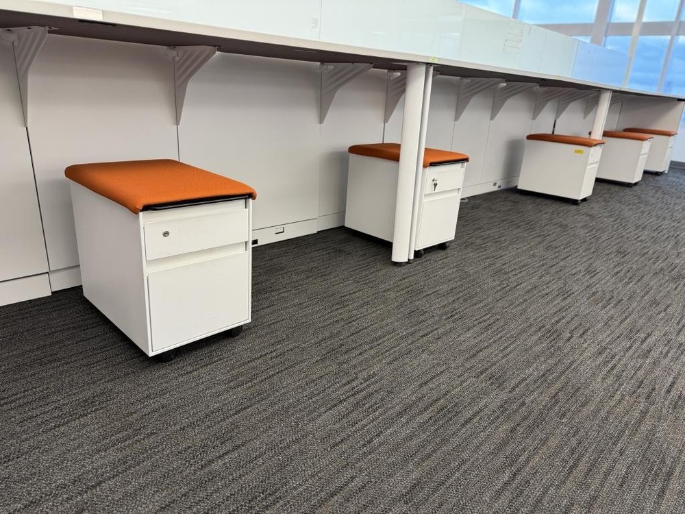 Steelcase Answer 60x30 Used Benching Workstations