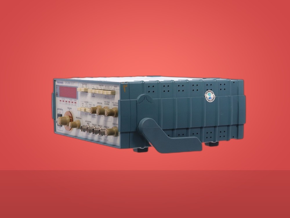 Tektronix CFG280 Function Generator