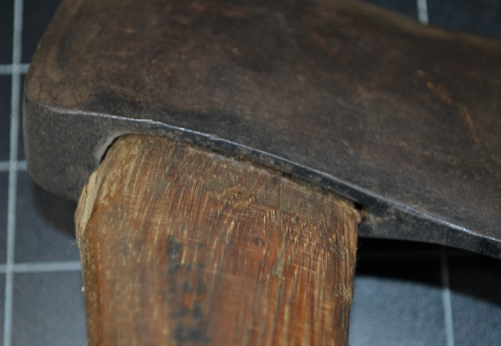 ECLIPSE SINGLE BIT AXE WITH THE ORIGINAL HANDLE