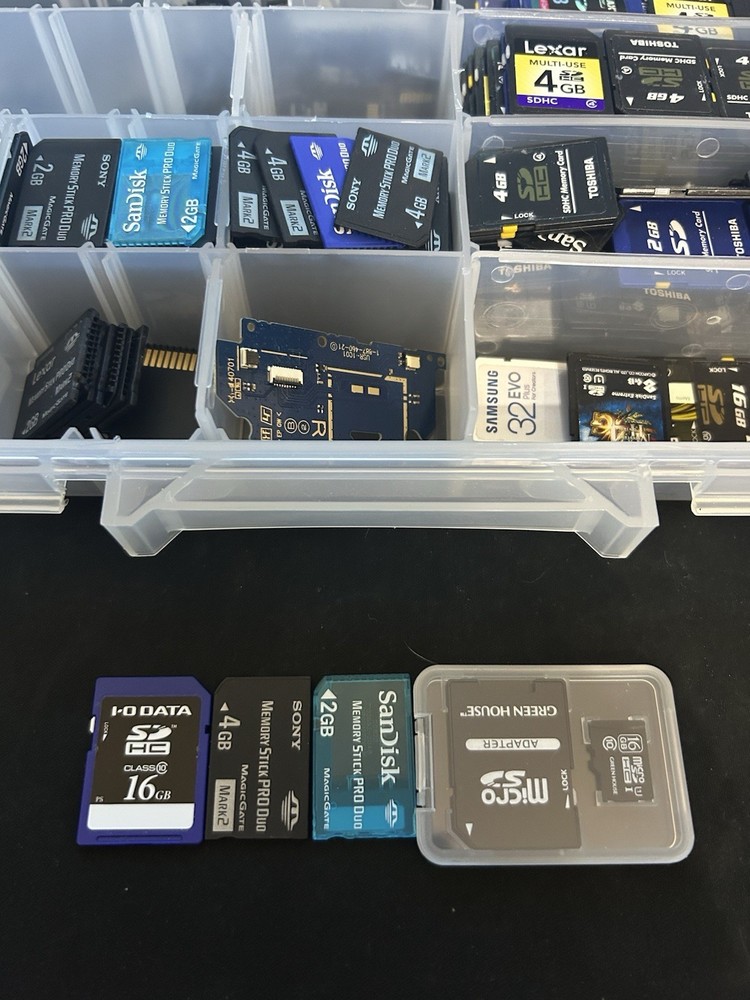 Micro SD Card/Sony PSP Memory Stick/SDHC Card