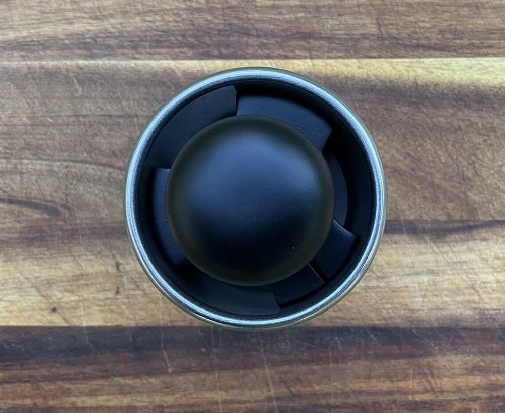 Cafelat Robot self-leveling handle