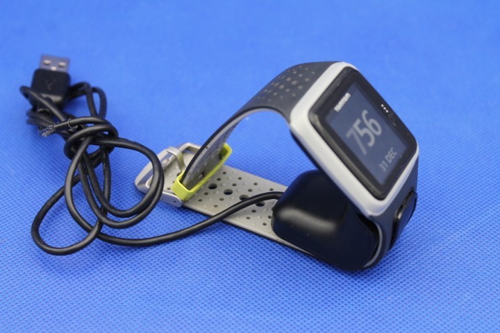 TomTom Runner 8RS00 Mens GPS Watch Black TESTED