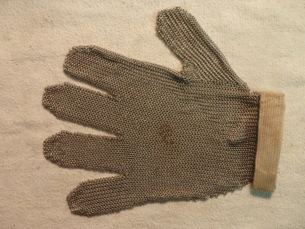 VINTAGE Protective Metal Mesh Glove