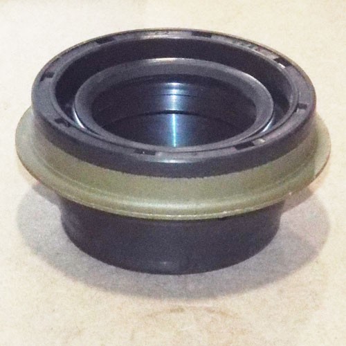SEAL - OUTPUT 2WD - M5R2