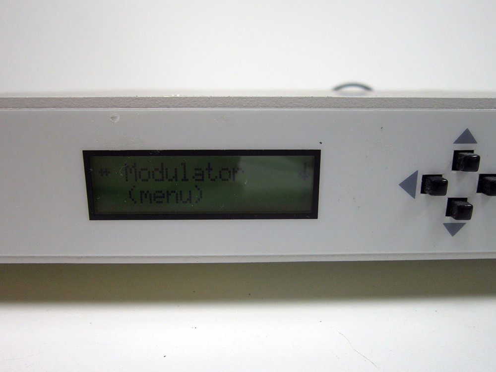 RADYNE COMSTREAM DVB-3030 DIGITAL VIDEO MODULATOR