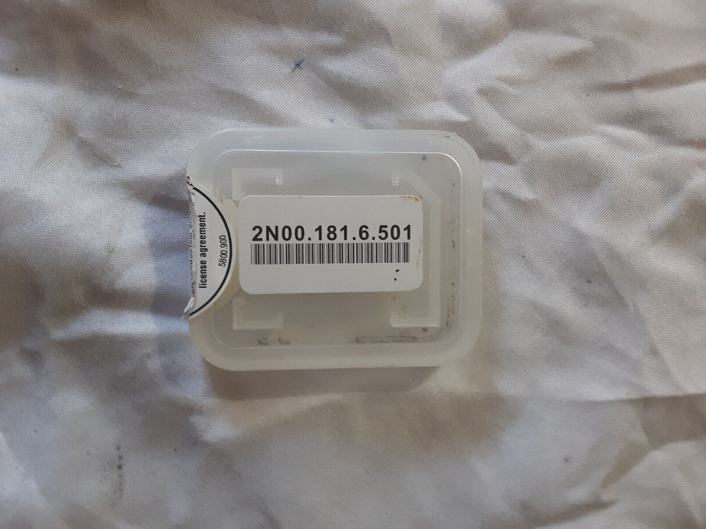 PLASTIC CASE from TomTom One SD Card Memory Maps