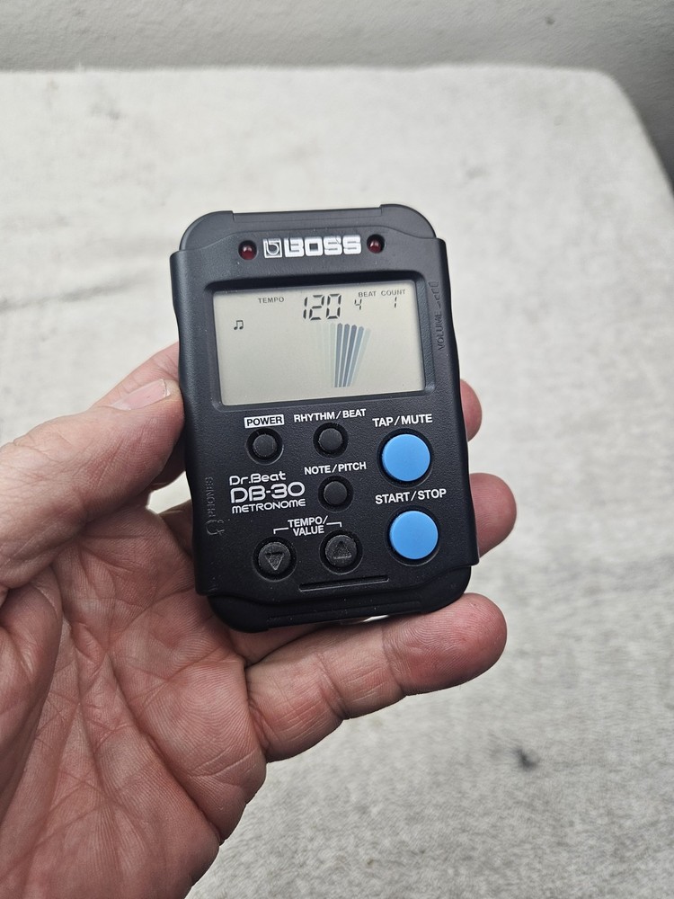 BOSS DB-30 DR BEAT   METRONOME