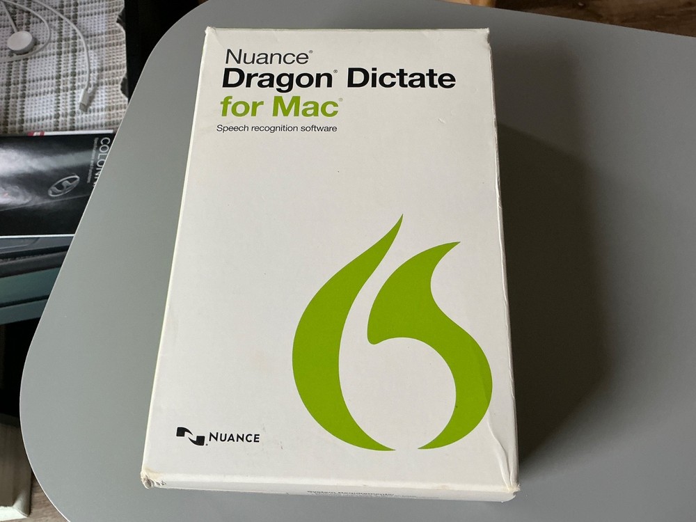 Nuance Dragon Dictate Version 4 for Mac Speech Recognition Program 2014 DVD
