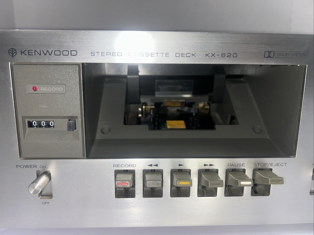 Kenwood KX-620 Solid State Stereo Cassette Deck Powers Up Not Working