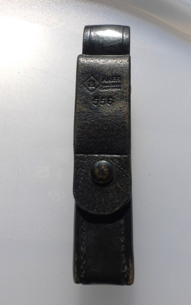 AKER 556 Flashlight Holder 8 Inch Black Duty Belt