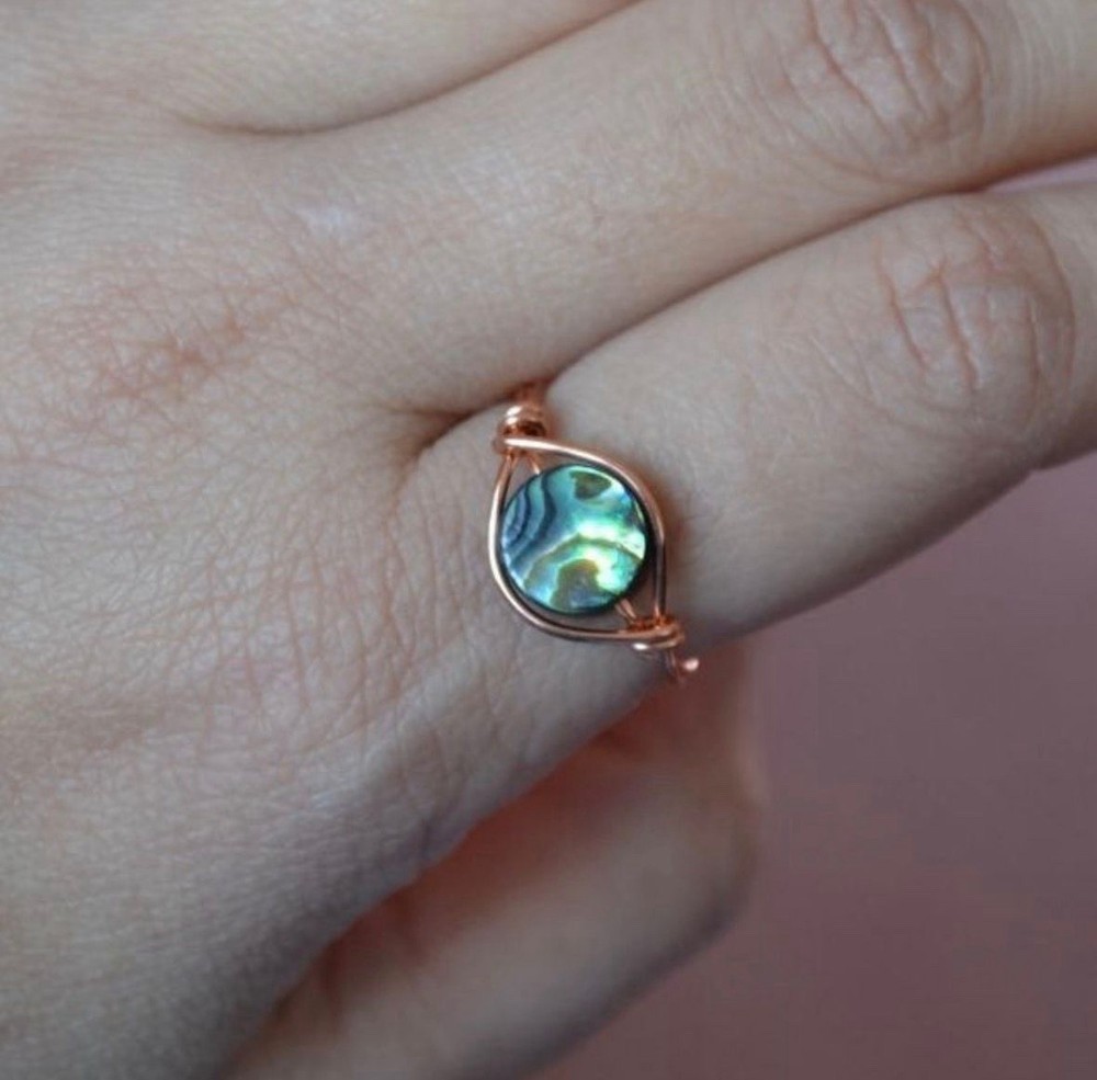 Round abalone shell copper wire handmade Ring