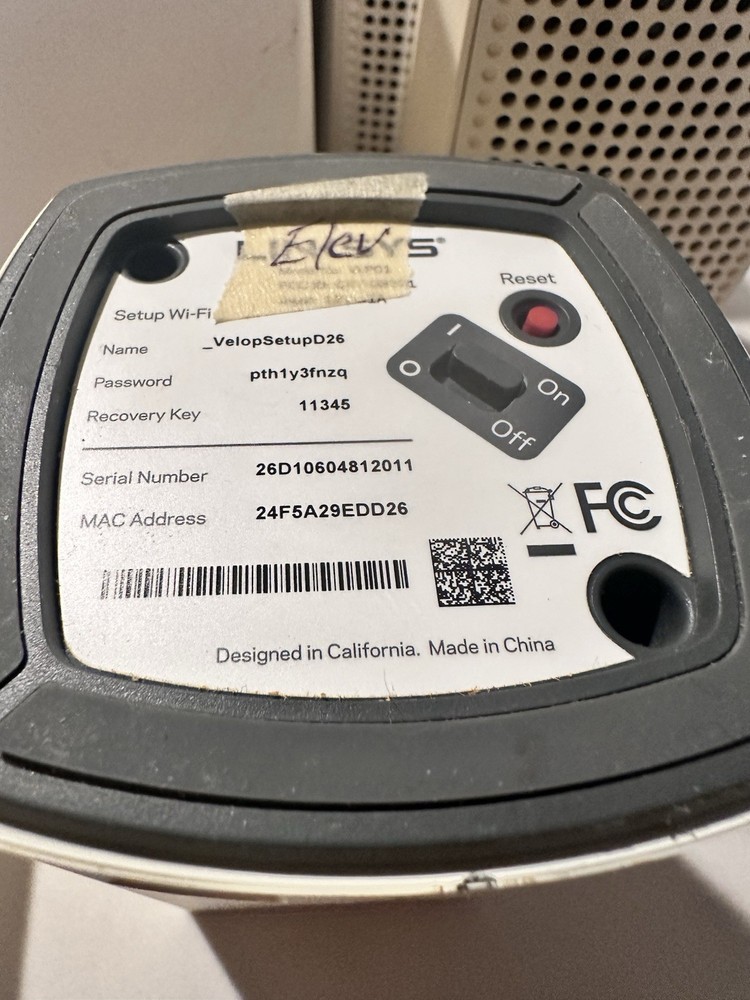 LOT 10 + 1 Free Linksys Velop