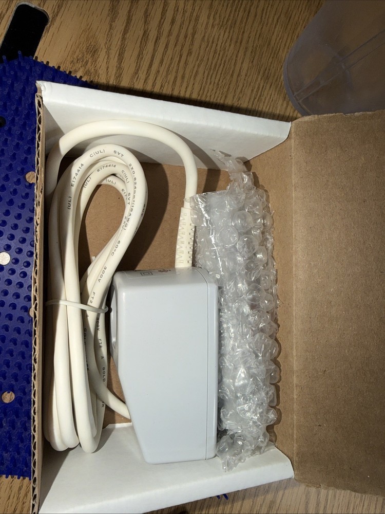 3M Ref 9667 Clipper Starter Kit  Clipper, Charger