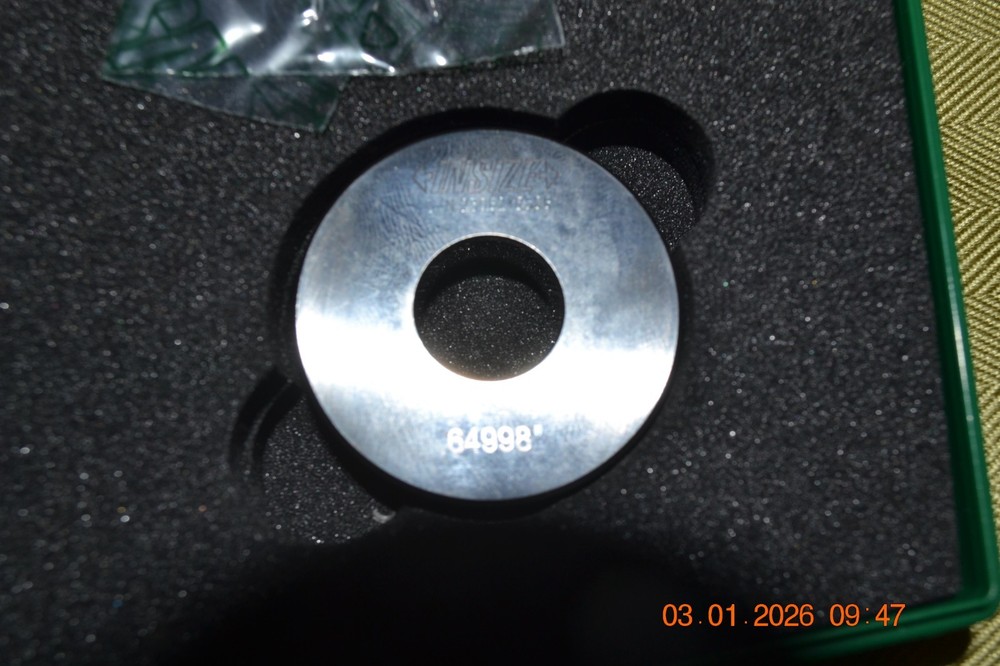INSIZE Three Points Internal Inside Micrometers 3227-E082 Range .5-.8"