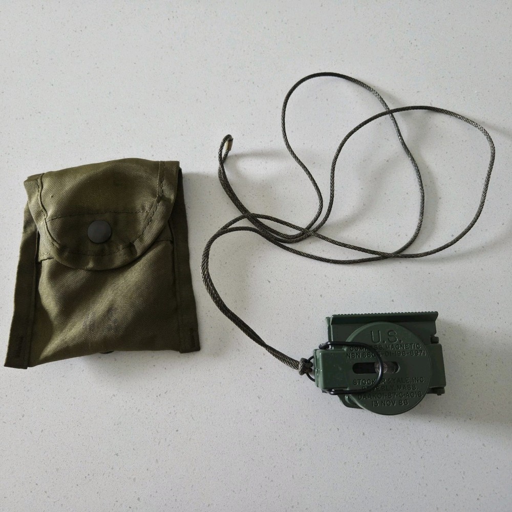 Stocker & Yale Compass With Pouch