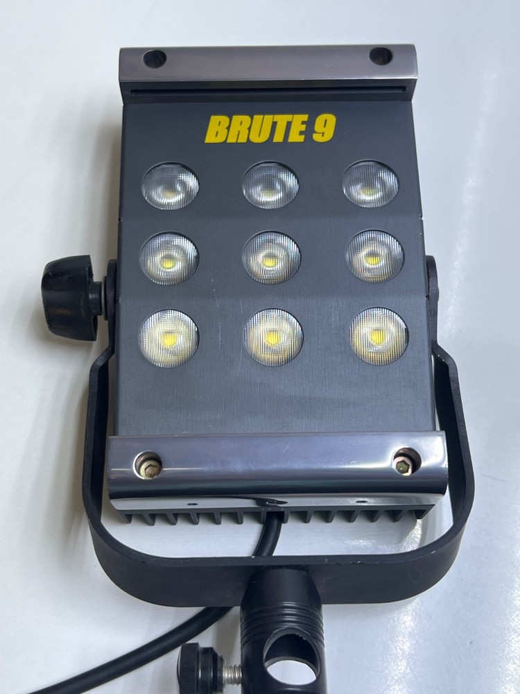 LEDZ BRUTE 9 LED LIGHT (Only Unit)
