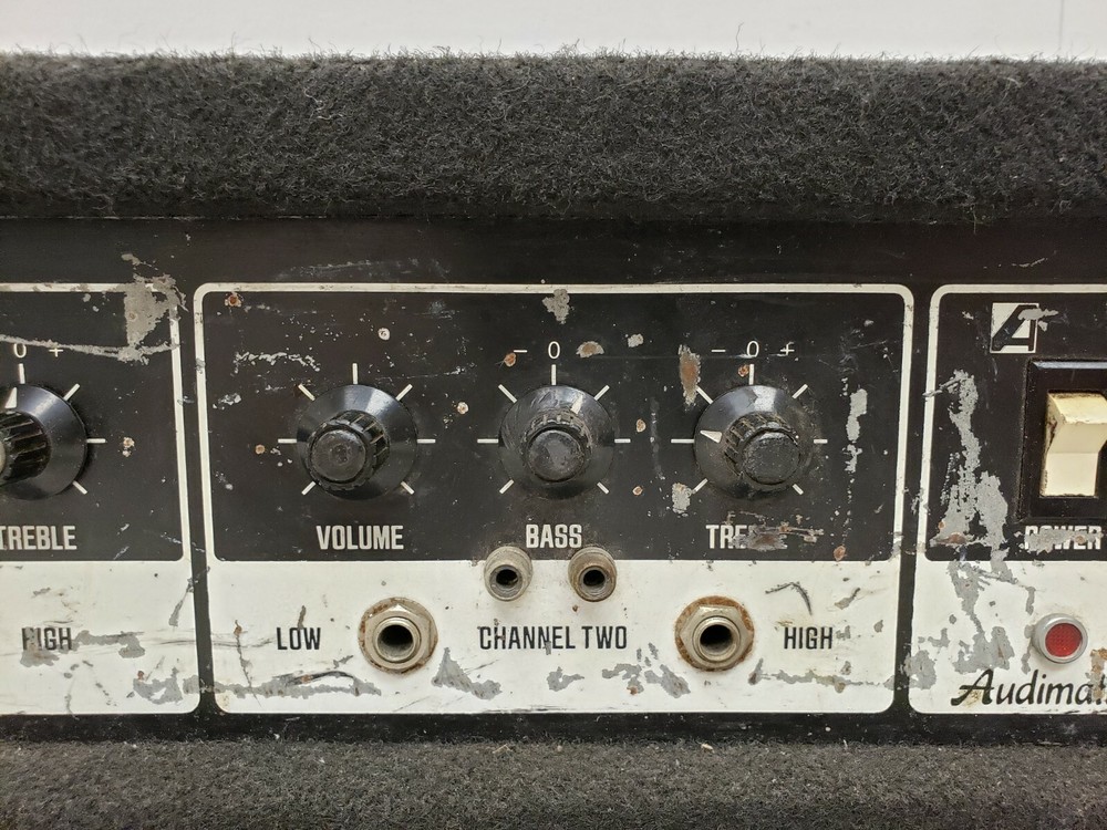 Audimation Corp. 2-Channel Power Amplifier 120V 2.2 Amp Max Tested Working