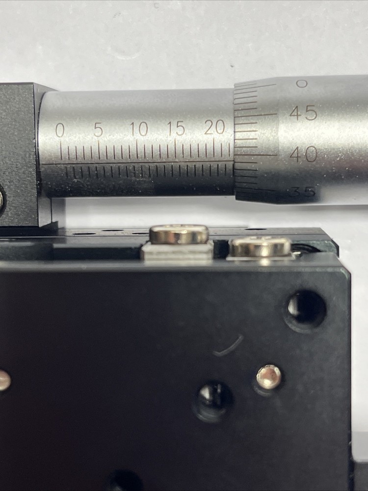 NuAES TSY100-AR-40 Micrometer Stage
