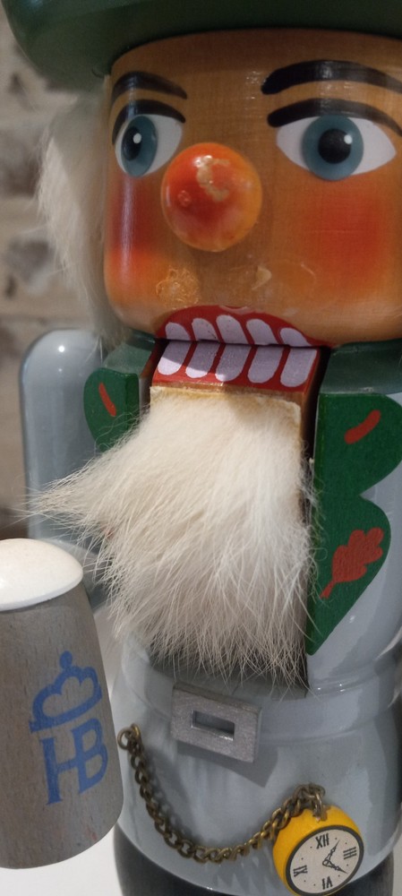 Gunter Ulbricht German Muggendorf Volkskunst Nutcracker 13"