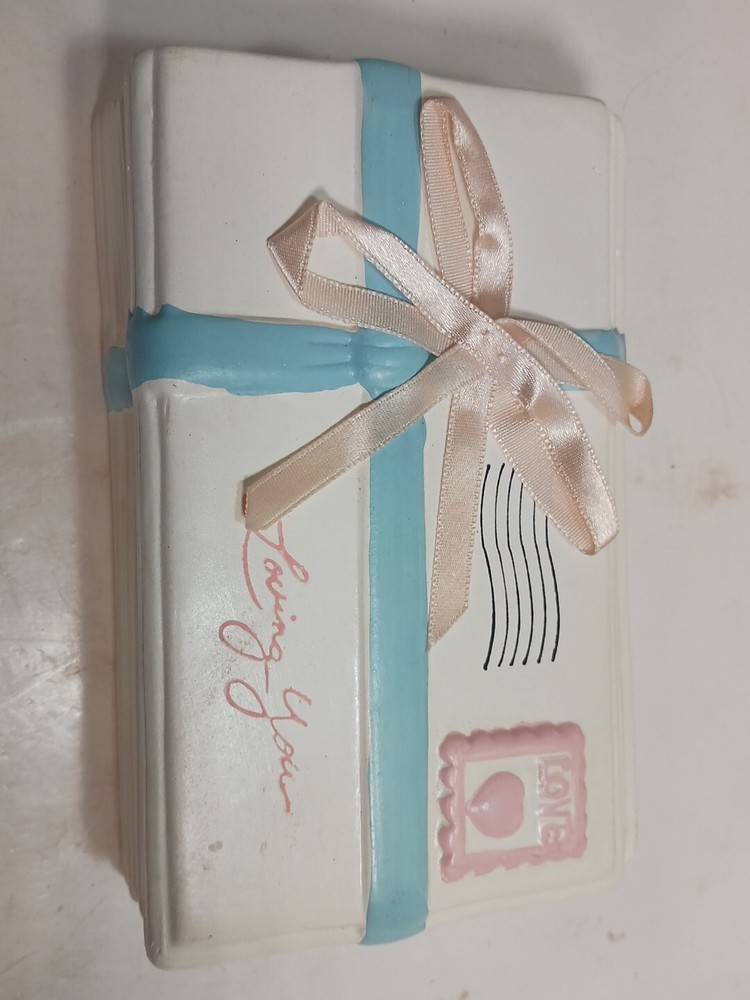 Giftco “Loving You” Ceramic Keepsake Box with Love Note Paper