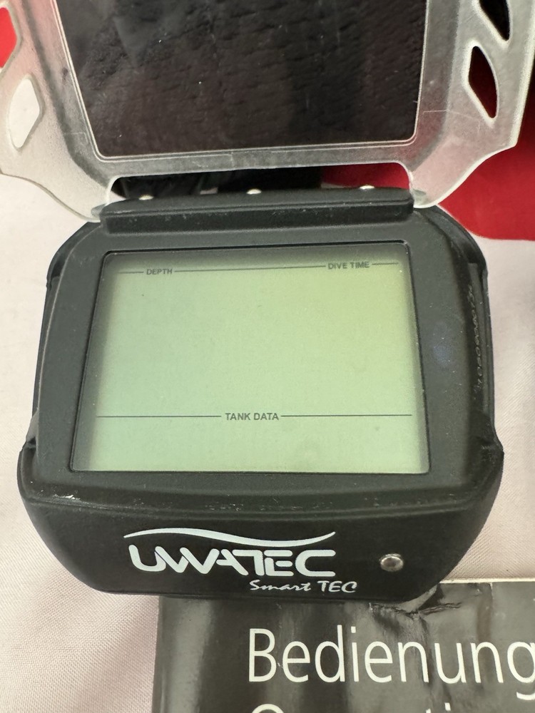 SCUBAPRO SMART TECH DIVE COMPUTERS 2 AVAILABLE NEED BATTERIES…SOLD SEPARATE