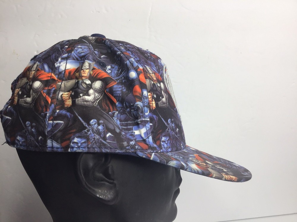 Marvel Avengers Snap Back Hat Size L/XL Adjustable Multi Colored Preowned