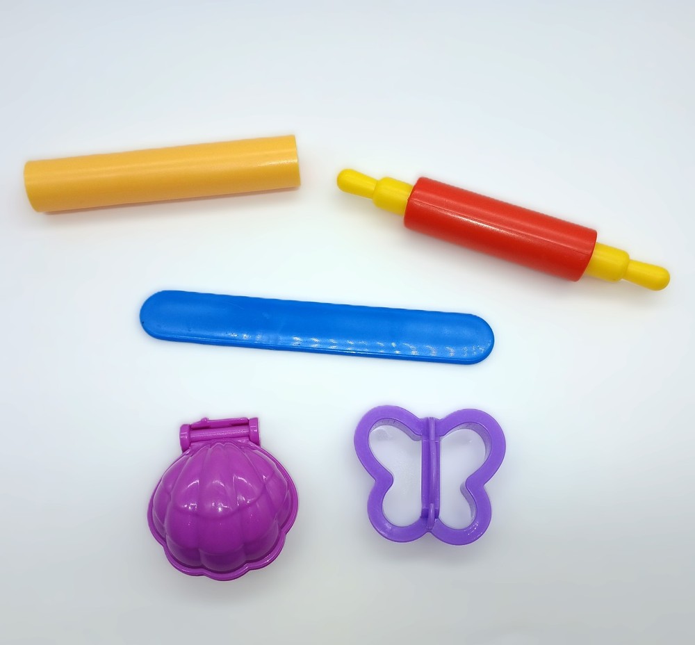 PLAYDOH / PLASTICINE TOOLS AND ACCESSORIES  VINTAGE